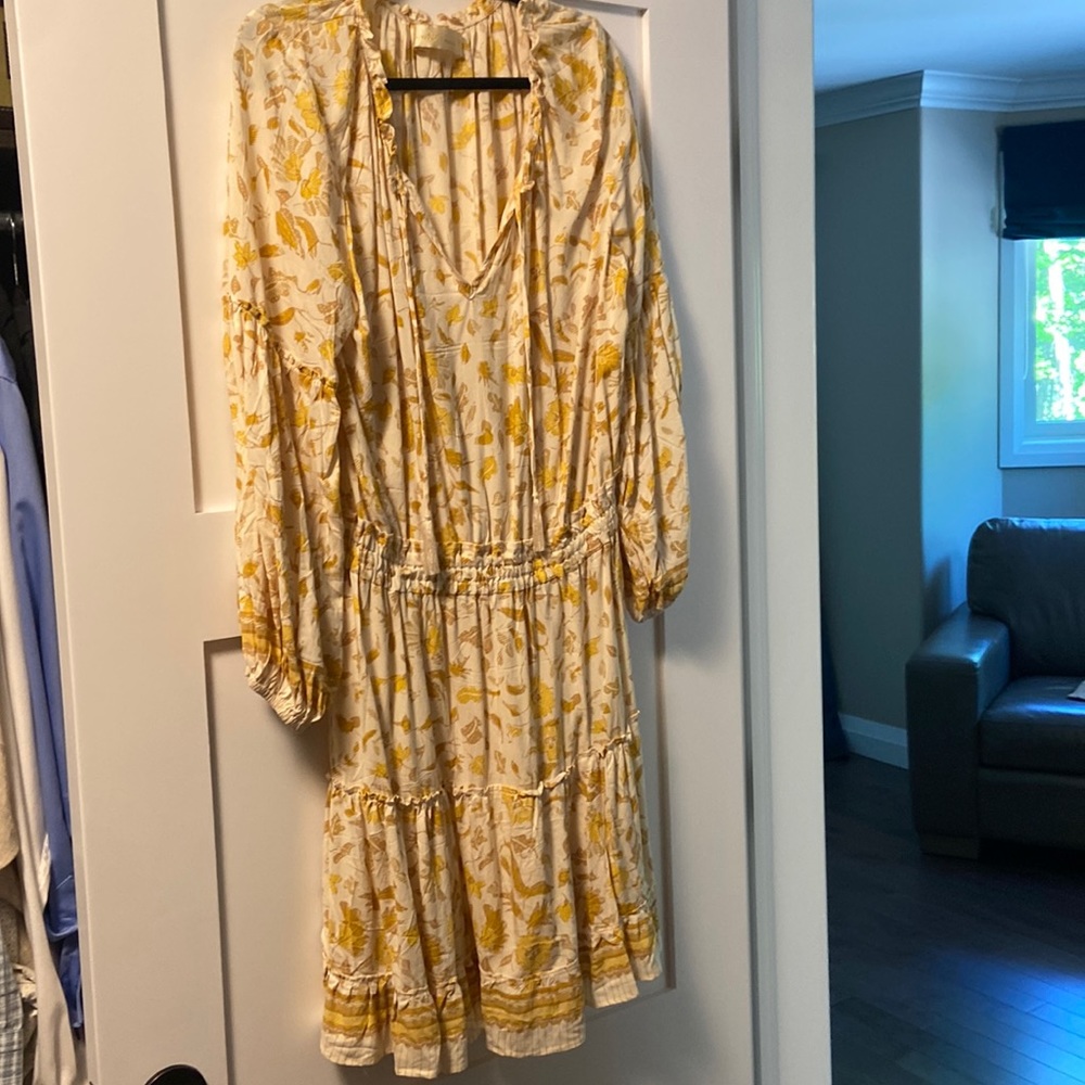 Natalie Martin dress, never been worn no tags.Beautiful light cotton. Size Large